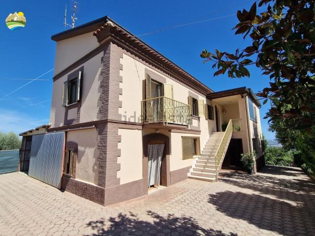 Casa in vendita a Cellino Attanasio, Abruzzo