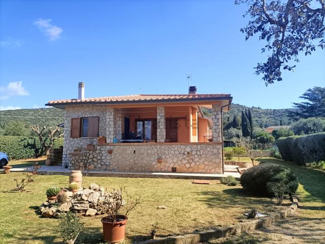 Casa in vendita a Orbetello, Toscana