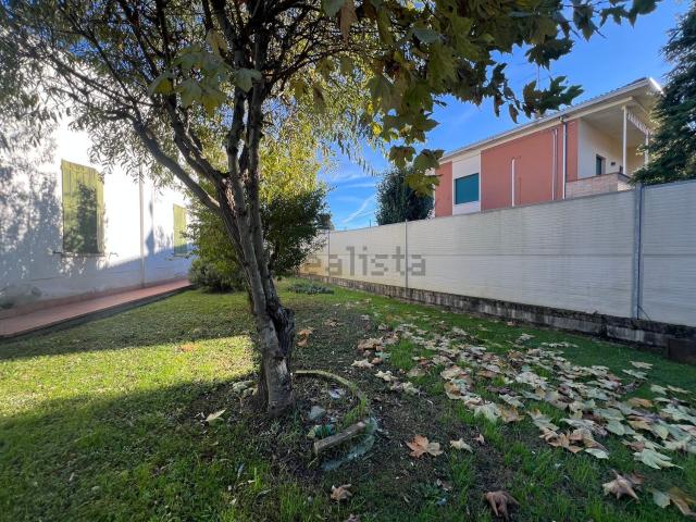 Casa in vendita a Bassa Reggiana, Re