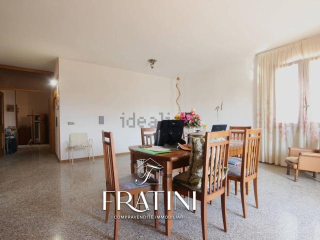 Casa in vendita a Unione dei Comuni della Val Vibrata, Sant'omero