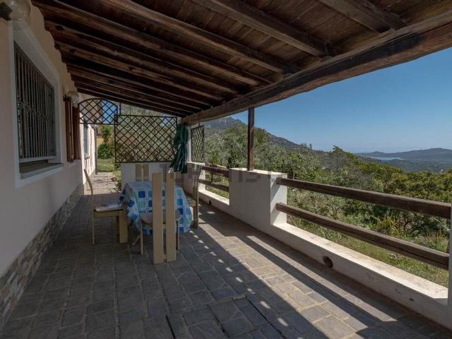 Casa in vendita a San Pantaleo, Sardigna/Sardegna