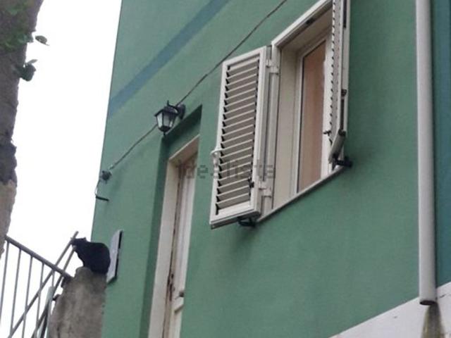 Casa in vendita a Roccalumera, Sicilia
