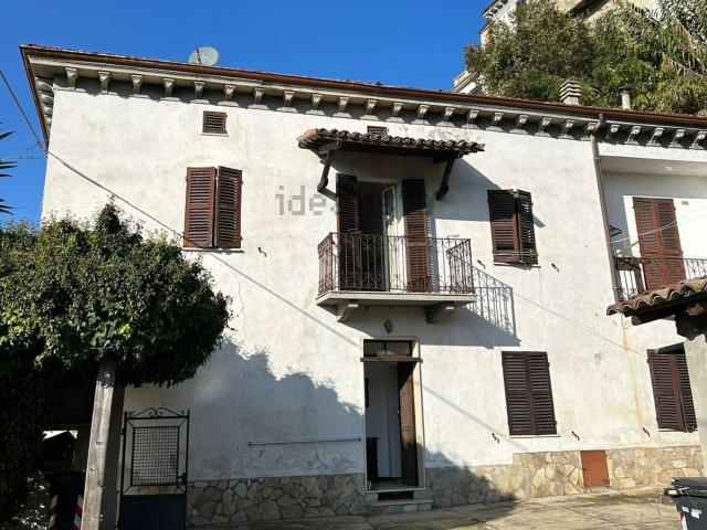 Casa in vendita a Piemonte, Alessandria