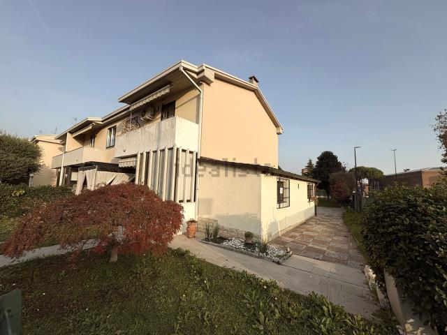 Casa in vendita a Roncaglia, Ponte San Nicolò