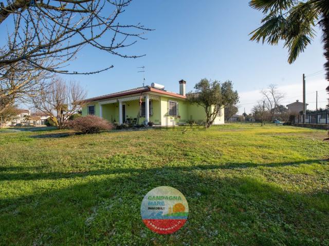 Casa in vendita a Unione Delta del Po, Mesola
