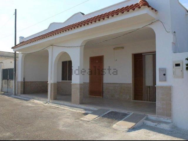 Casa in vendita a Quota 11, Puglia
