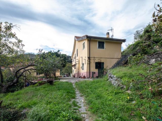 Casa in vendita a Ponente, Serra Riccò
