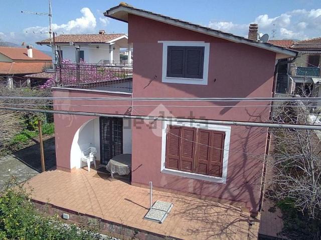 Casa in vendita a Borgo San Martino, Roma Capitale
