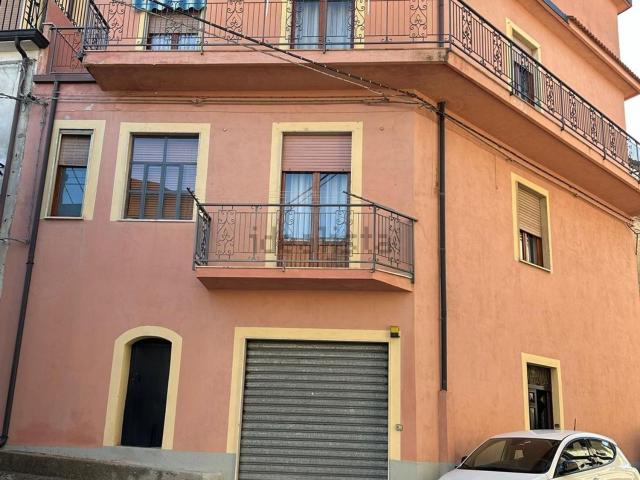 Casa in vendita a Siderno, Calabria