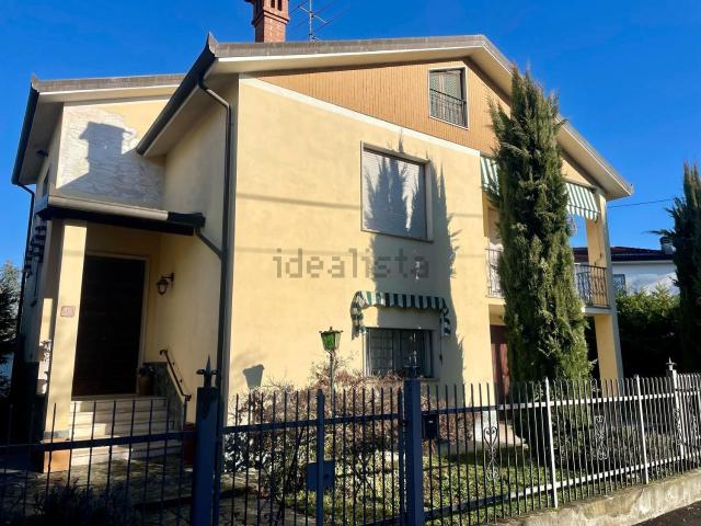Casa in vendita a Piemonte, Alessandria