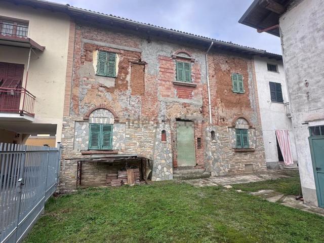 Casa in vendita a Piemonte, Alessandria