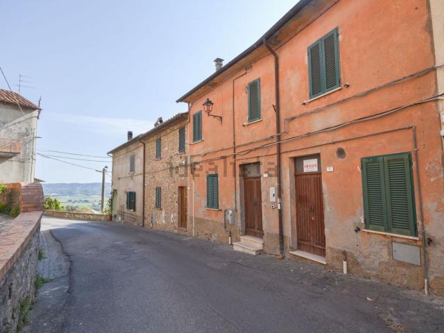 Casa in vendita a Fabro, Terni