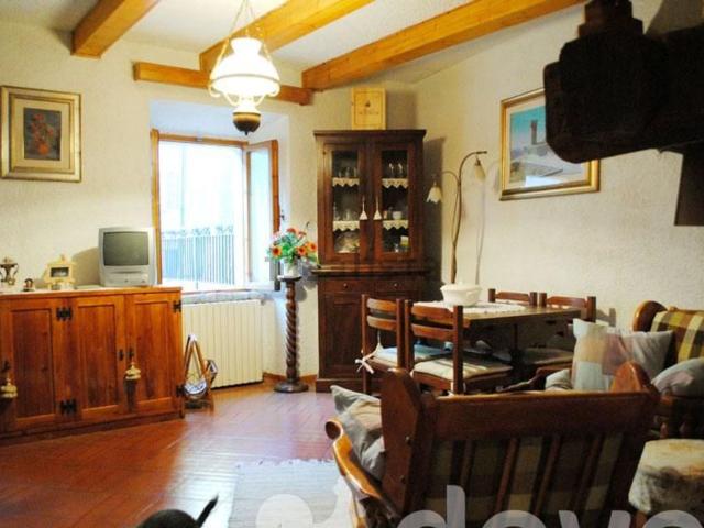 Casa in vendita a Radicofani, Toscana