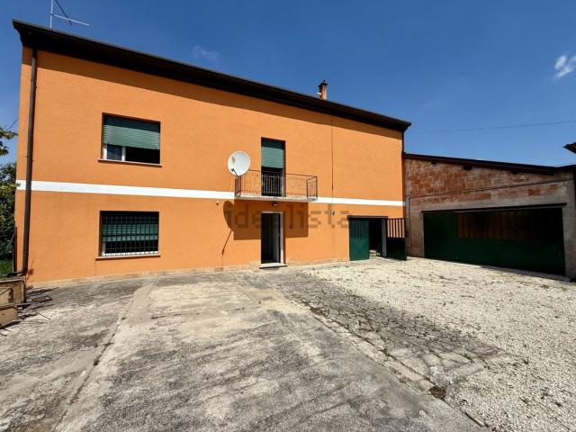 Casa in vendita a Cerea, Veneto