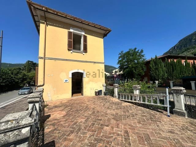 Casa in vendita a Precetto, Ferentillo