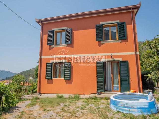 Casa in vendita a Bargone, Casarza Ligure