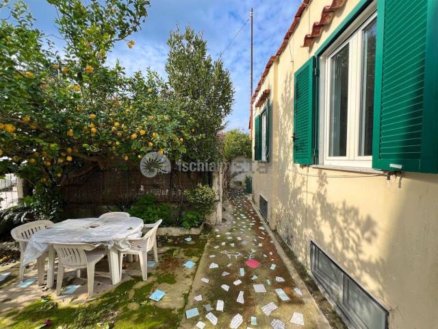Casa in vendita a Ischia, Campania