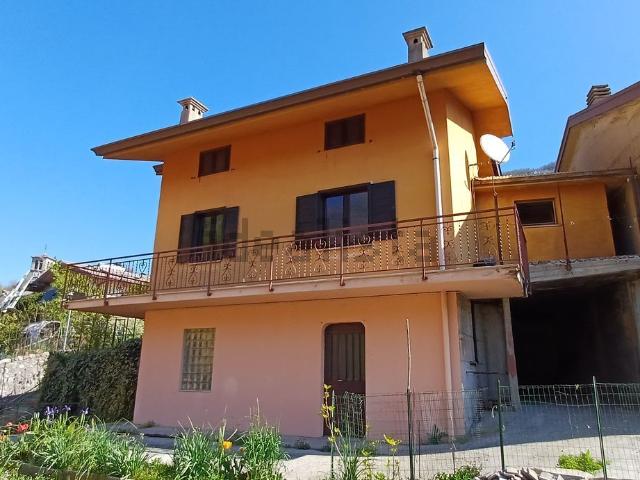 Casa in vendita a Cavazzo Carnico, Friuli-Venezia Giulia
