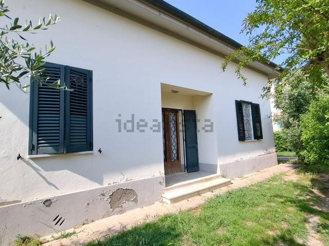 Casa in vendita a Collesalvetti, Toscana
