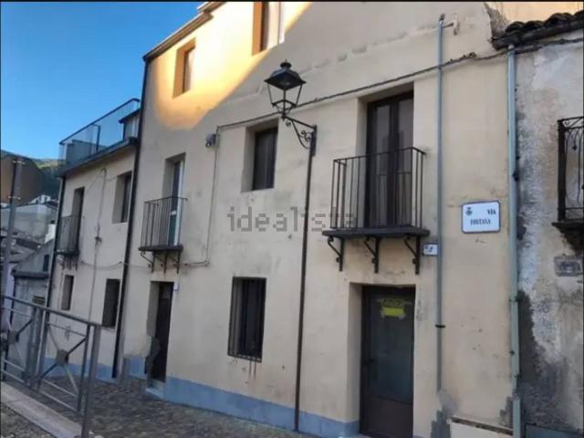 Casa in vendita a Ussassai, Sardigna/Sardegna