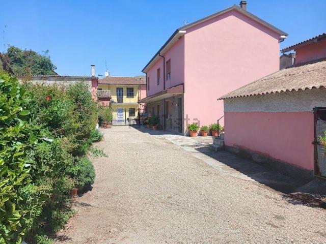 Casa in vendita a Mezzana Rabattone, Lombardia