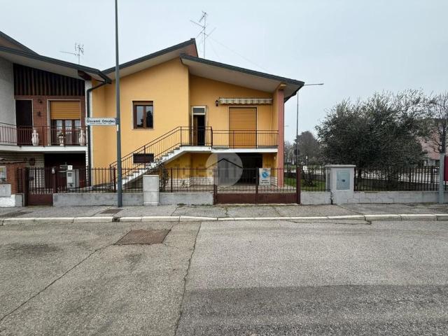 Casa in vendita a Cambonino, Cremona