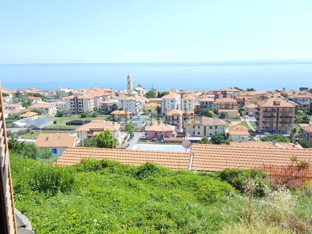 Casa in vendita a Riva Ligure, Liguria