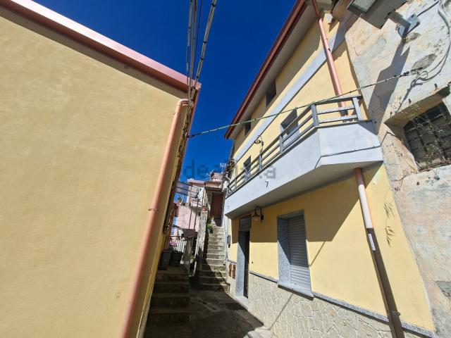 Casa in vendita a Pontegrande, Calabria