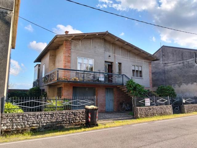Casa in vendita a Costa Di Rovigo, Veneto