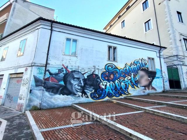 Casa in vendita a Campobasso, Molise