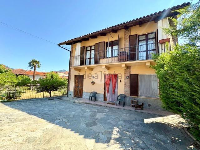 Casa in vendita a Cornaglio, Piemonte