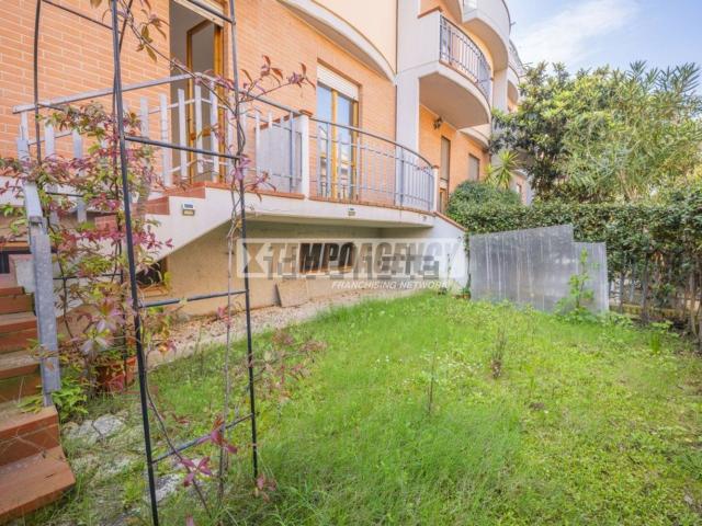 Casa in vendita a Il Crocifisso, Corridonia