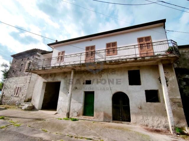 Casa in vendita a Faicchio, Campania