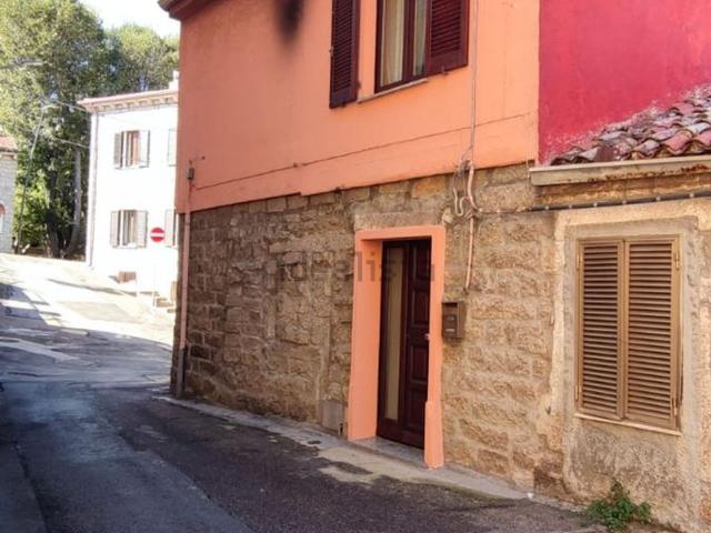 Casa in vendita a Tempio Pausania, Sardigna/Sardegna
