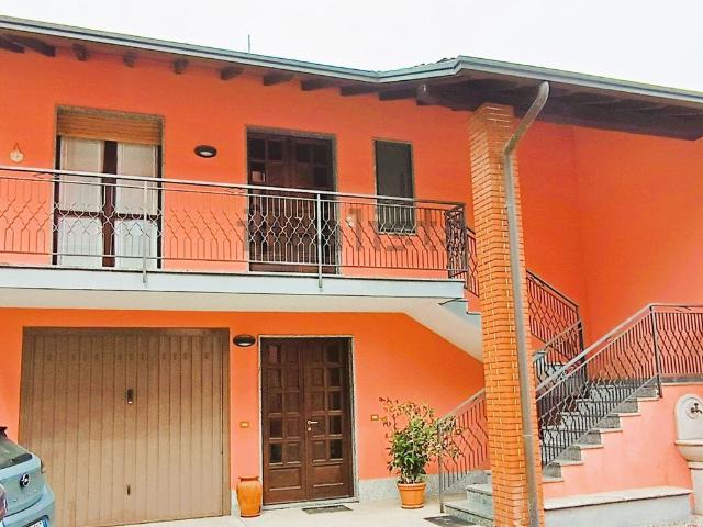 Casa in vendita a Piemonte, Novara
