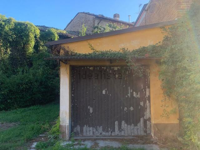 Casa in vendita a Retorbido, Lombardia