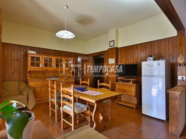 Casa in vendita a Borgo San Giacomo, Osimo