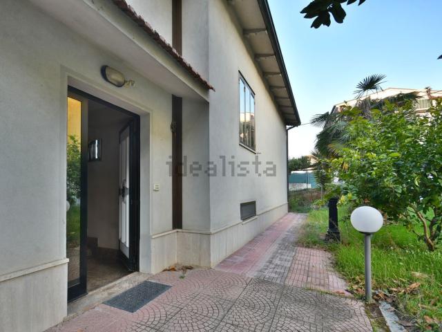 Casa in vendita a Marche, Ancona