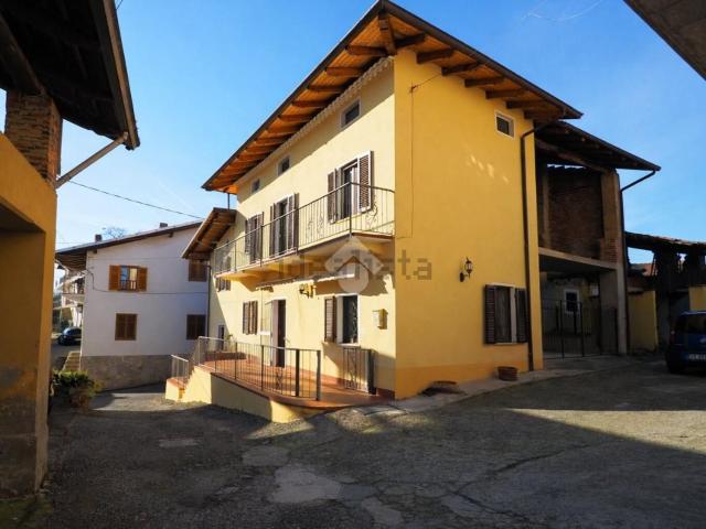 Casa in vendita a Piemonte, Vercelli
