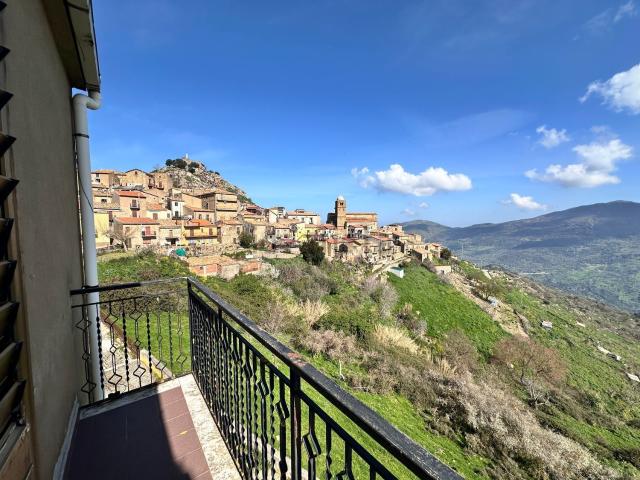 Casa in vendita a Mistretta, Sicilia