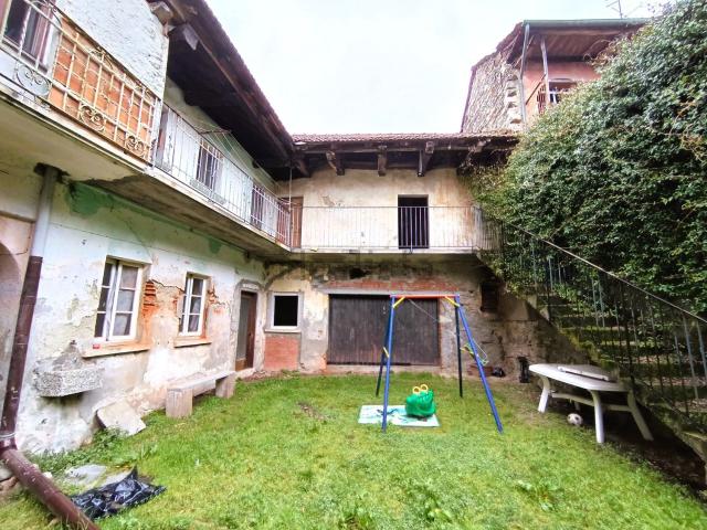 Casa in vendita a Piemonte, Novara
