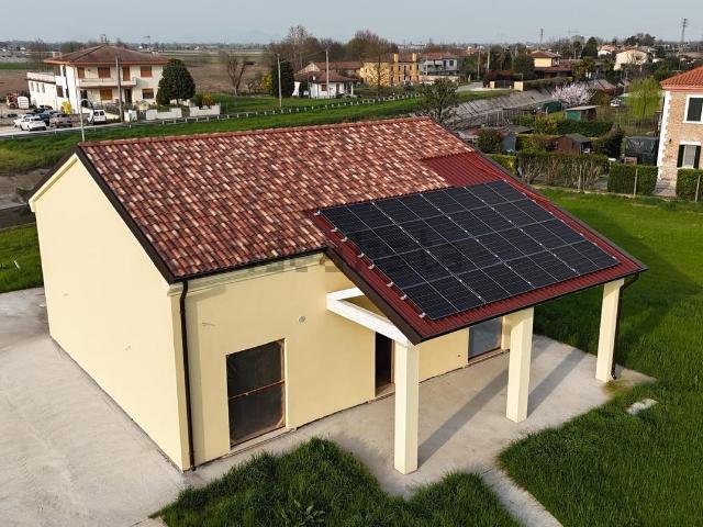 Casa in vendita a Lendinara, Veneto