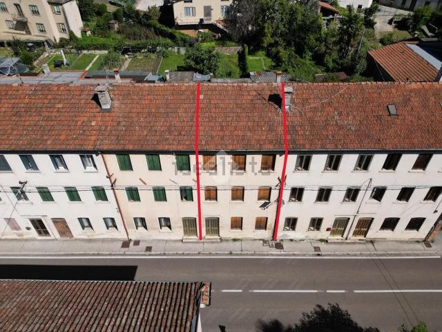 Casa in vendita a Torrebelvicino, Veneto