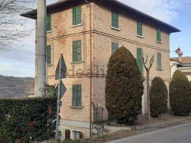 Casa in vendita a Unione dei comuni del Frignano, Serramazzoni