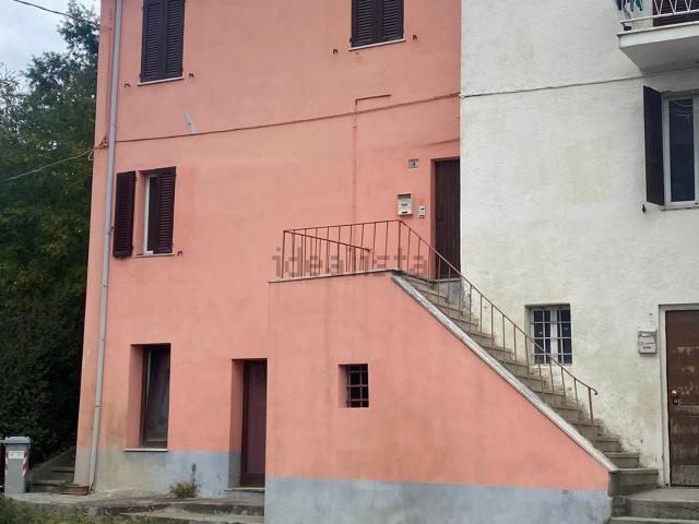 Casa in vendita a San Leo Bastia, Umbria