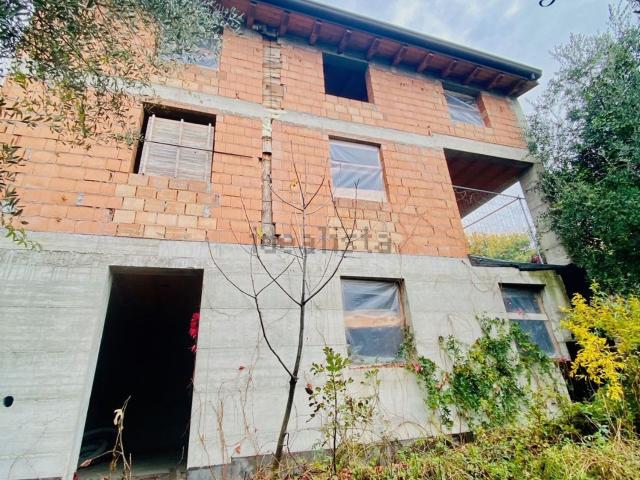 Casa in vendita a Rubiana, Caprino Veronese