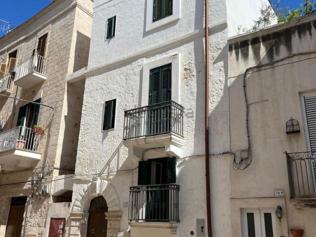 Casa in vendita a Puglia, Bari