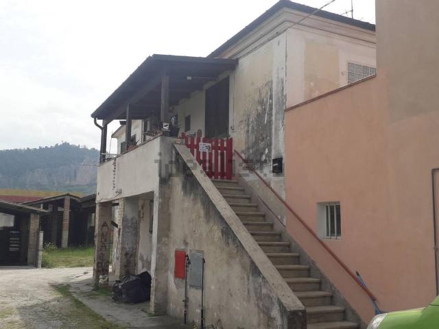 Casa in vendita a Alanno, Abruzzo