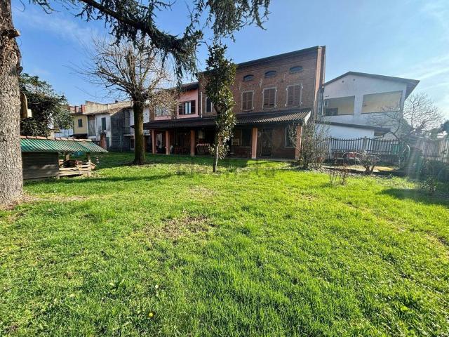 Casa in vendita a Piemonte, Alessandria