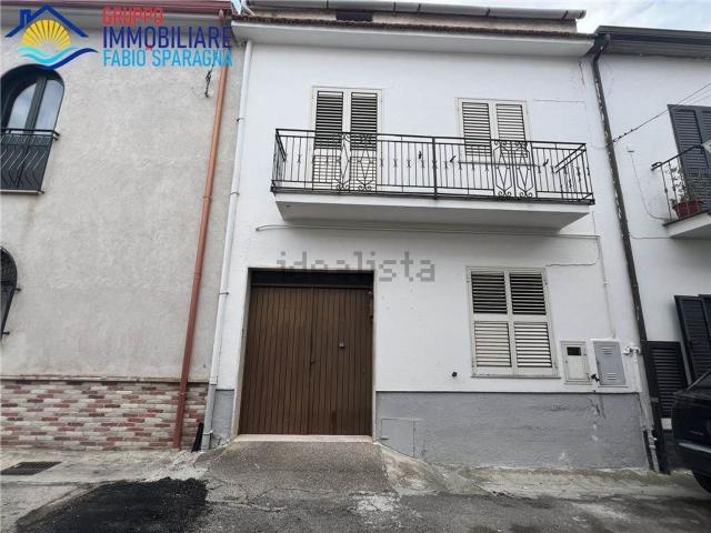Casa in vendita a Sessa Aurunca, Campania